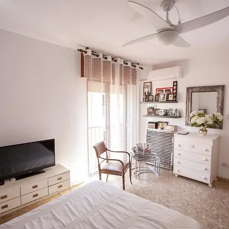 lola.- HABITACION DE MATRIMONIO, CON BAÑO PRIVADO-2